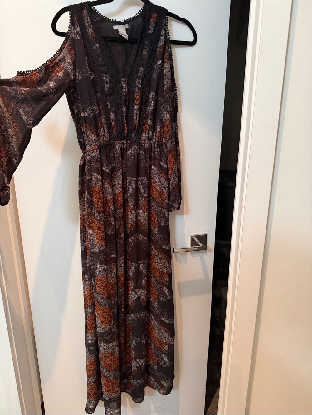 H&M Brown Maxi Dress with Rust and Gray Abstract Print